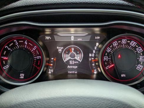 Used 2019 Dodge Challenger SXT image 11