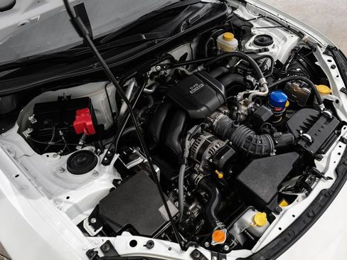 Used 2025 Toyota GR86 Premium RWD image 46