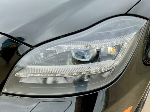 Used 2013 Mercedes-Benz CLS 550 4MATIC image 10