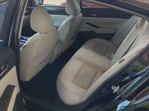 Used 2020 Nissan Altima 2.5 S w/ Driver Assist Package FWD image 13