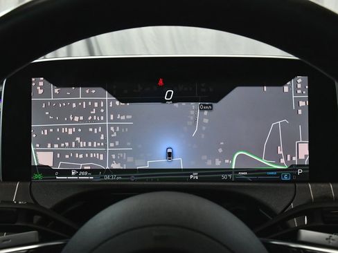 Used 2025 Mercedes-Benz E 450 4MATIC Sedan image 41