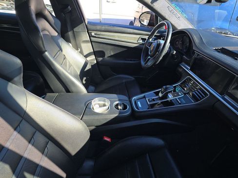Used 2019 Porsche Panamera GTS w/ Premium Package Plus image 11