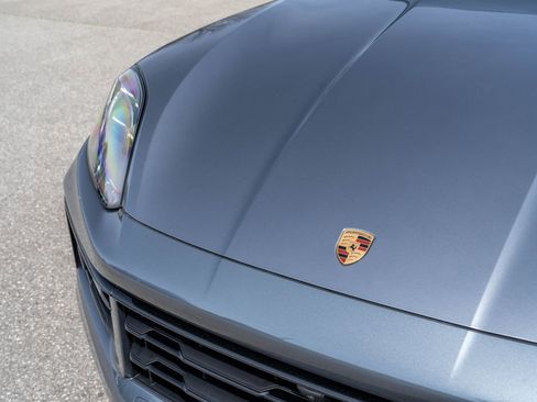 New 2026 Porsche Cayenne image 18