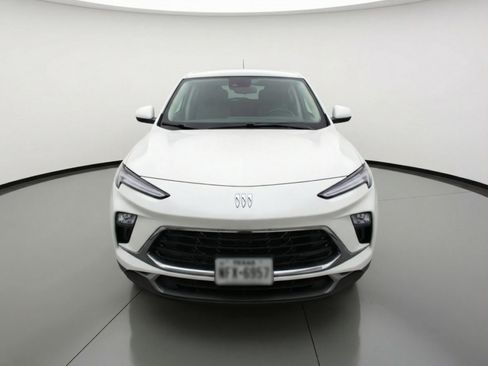 Used 2025 Buick Encore GX Preferred image 2