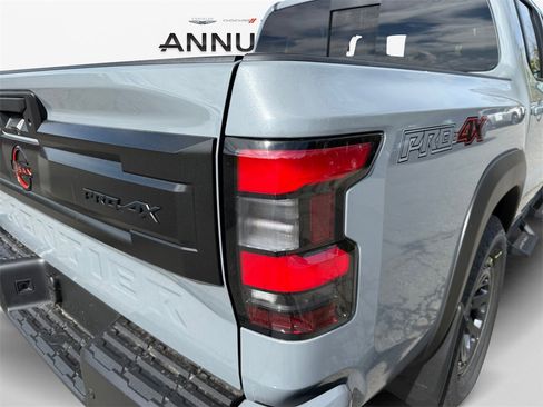New 2026 Nissan Frontier PRO-4X w/ Pro-4x Convenience Package image 18