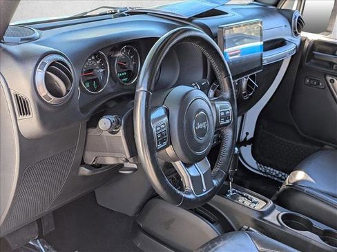 Used 2018 Jeep Wrangler Altitude image 10