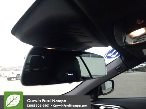 Used 2022 BMW M4 xDrive Competition image 21