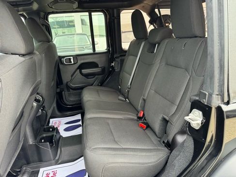 Used 2023 Jeep Wrangler Sport S image 8