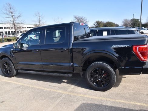 Used 2021 Ford F150 XLT w/ Equipment Group 302A High image 9