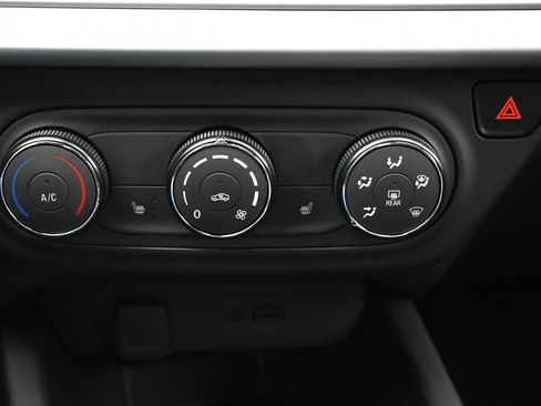 New 2026 Chevrolet Trax RS image 17