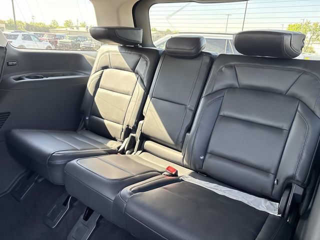 New 2026 Lincoln Navigator Premiere AWD/4WD image 18