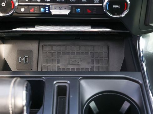 Used 2022 Ford F150 Lariat w/ Equipment Group 502A High image 14