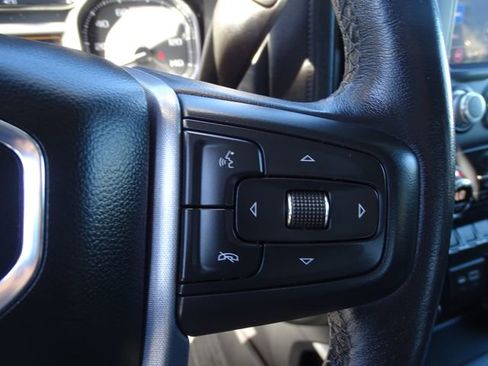 Used 2022 GMC Sierra 1500 Elevation w/ LPO, Elevation Black Package image 12