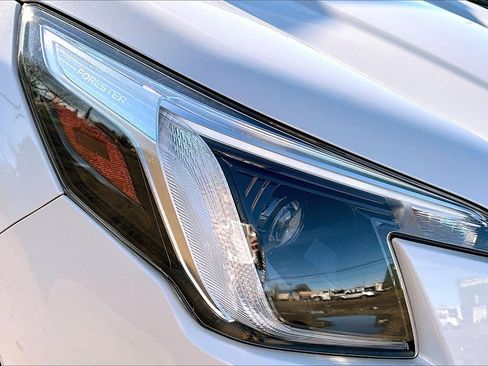 Used 2022 Subaru Forester Limited w/ Popular Package #3 image 28