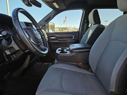 Used 2024 RAM 2500 Big Horn image 12