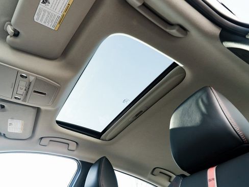 New 2026 Nissan Sentra SR w/ SR Premium Package FWD image 20