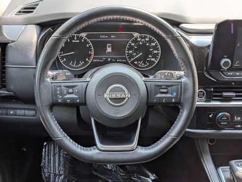 Used 2022 Nissan Pathfinder SV AWD/4WD image 31