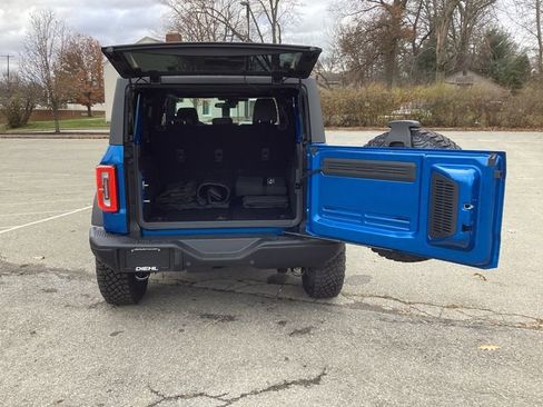 New 2025 Ford Bronco Badlands image 11