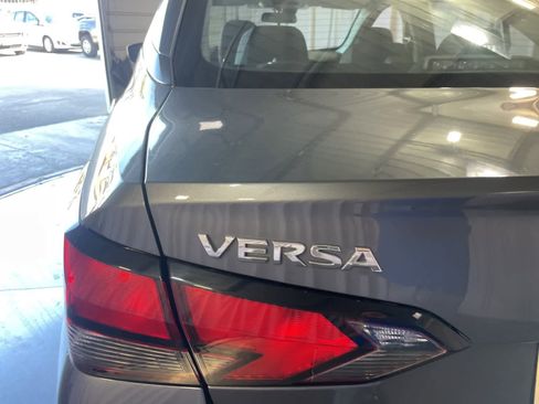 Used 2025 Nissan Versa SV image 19