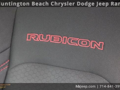 Used 2021 Jeep Wrangler Unlimited Rubicon image 32