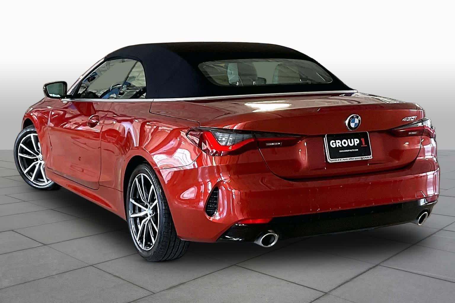Used 2024 BMW 430i Convertible w/ Parking Assistance Package RWD image 11