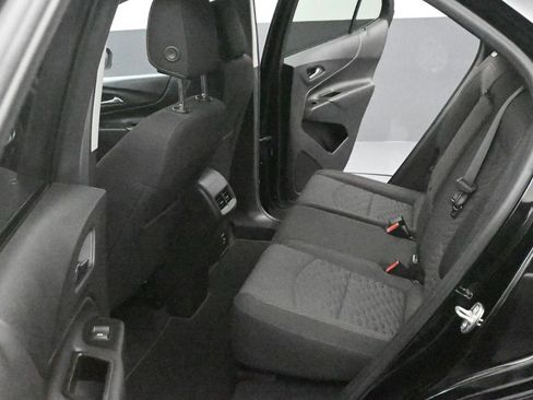 Certified 2021 Chevrolet Equinox LT AWD/4WD image 13