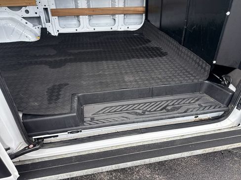 Used 2025 Ford Transit 250 Low Roof w/ Exterior Upgrade Package RWD image 20