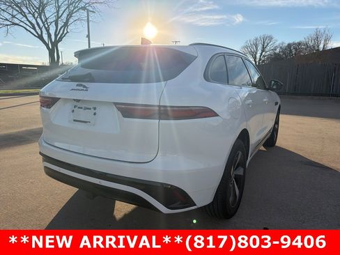 Used 2024 Jaguar F-PACE R-Dynamic S image 5