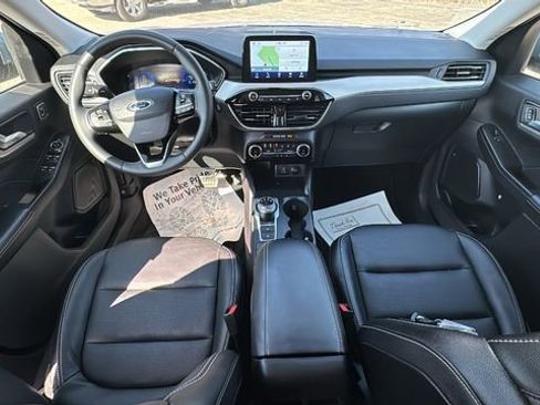 Certified 2022 Ford Escape SEL w/ Technology Package image 12