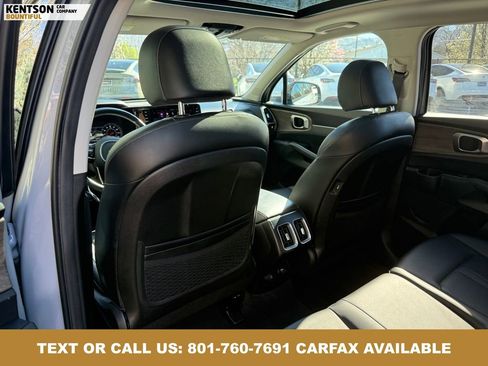 Used 2023 Kia Sorento S w/ Panoramic Sunroof Package AWD/4WD image 32