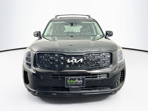 Used 2022 Kia Telluride EX w/ EX Premium Package AWD/4WD image 2