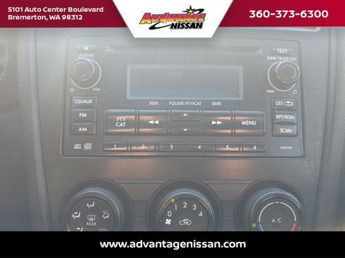 Used 2013 Subaru Crosstrek 2.0i Premium AWD/4WD image 16