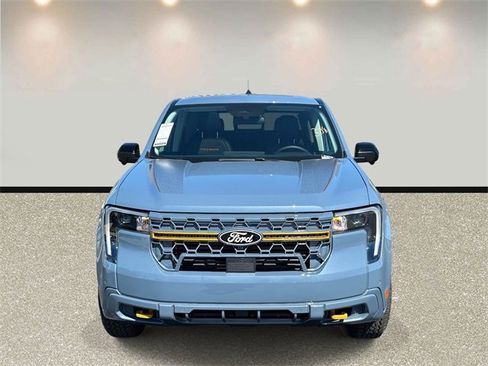 New 2025 Ford Maverick Tremor image 2