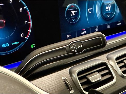 Certified 2022 Mercedes-Benz GLS 450 4MATIC image 17