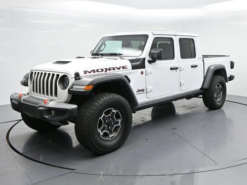Used 2022 Jeep Gladiator Mojave w/ LED Lighting Group AWD/4WD image 3