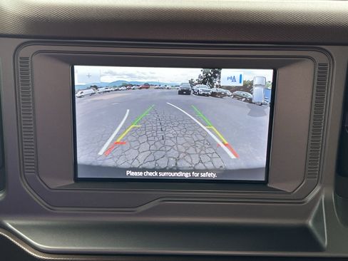 Used 2023 Ford Bronco Outer Banks AWD/4WD image 23