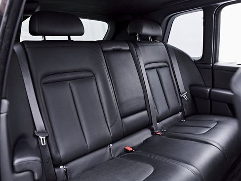 Used 2020 Rolls-Royce Cullinan AWD/4WD image 55