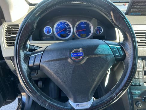 Used 2013 Volvo XC90 3.2 R-Design image 11