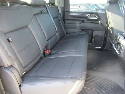 Used 2024 Chevrolet Silverado 2500 LTZ w/ LTZ Plus Package image 34