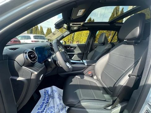 Used 2026 Mercedes-Benz GLC 300 4MATIC image 13