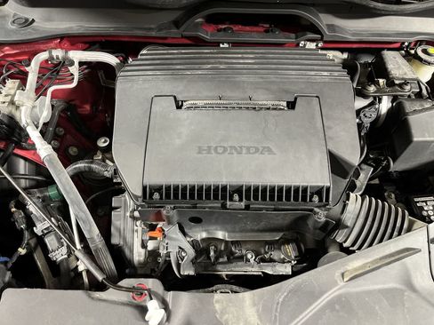 Used 2023 Honda Pilot Touring image 12