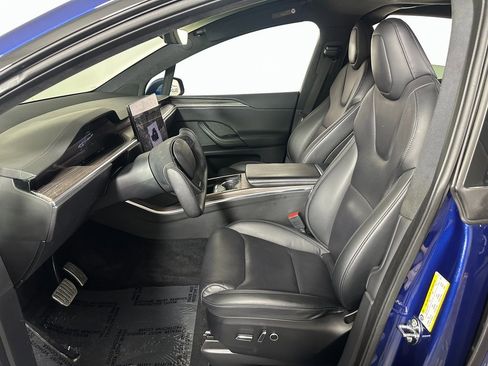 Used 2022 Tesla Model X Base image 18