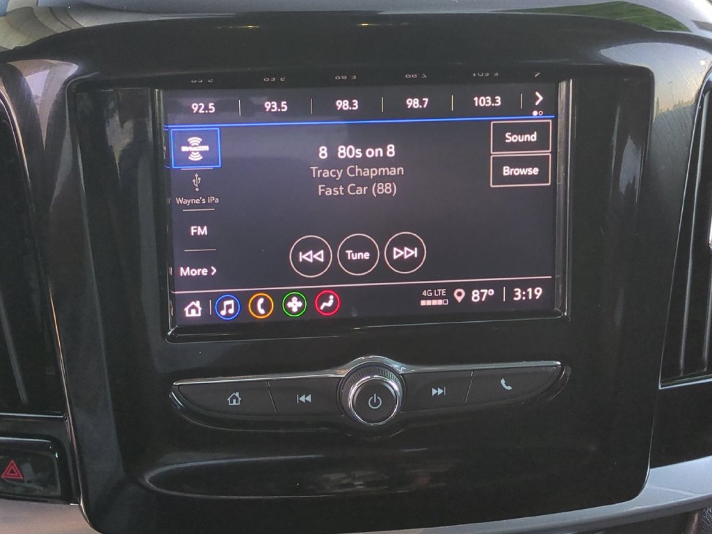Used 2023 Chevrolet Traverse LT FWD image 16