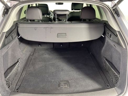 Used 2023 Audi Q5 2.0T Premium w/ Convenience Package image 29