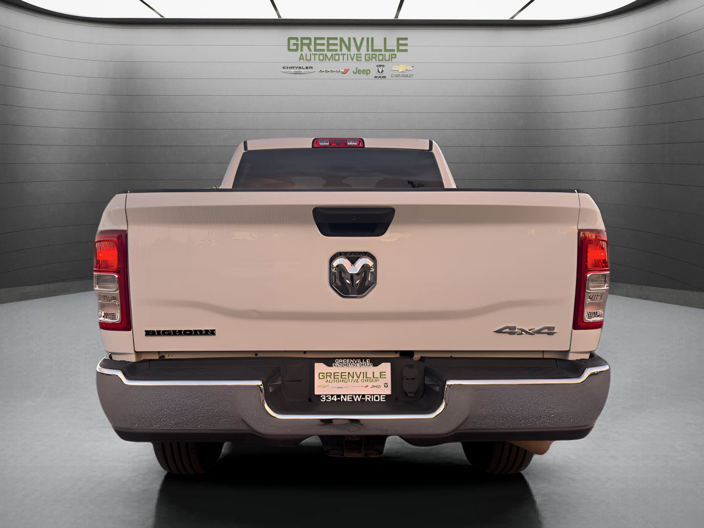Used 2024 RAM 2500 Big Horn AWD/4WD image 5