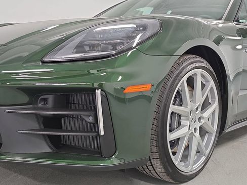 New 2026 Porsche Panamera 4 E-Hybrid AWD/4WD image 11