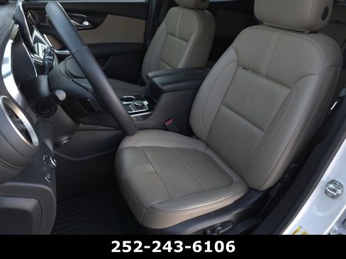 Used 2024 Chevrolet Blazer Premier w/ Driver Confidence II Package image 10