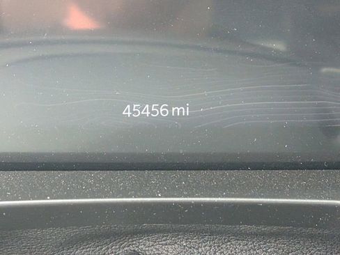 Certified 2023 Jeep Grand Cherokee Limited w/ Trailer Tow Prep Group (B) image 28