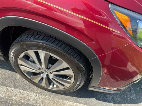 Used 2021 Subaru Ascent Limited AWD/4WD image 3