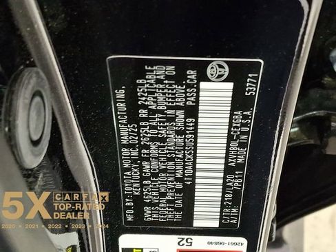 Certified 2025 Toyota Camry XLE image 31